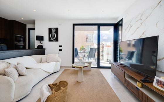 3 bedroom Apartment in Torrevieja - AG152355 - Photo - 2