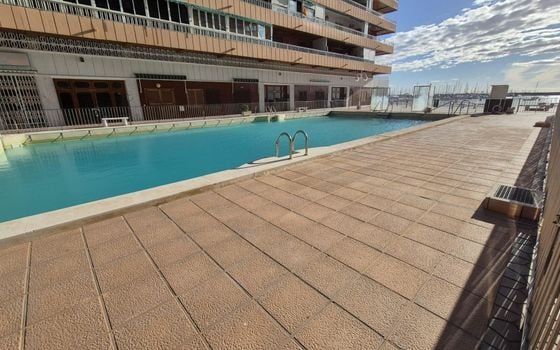 Appartement de 3 chambres à Torrevieja - AG152367 - Photo - 2