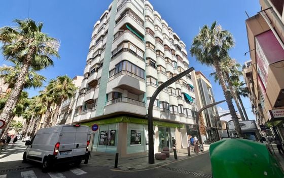 3 bedroom Apartment in Torrevieja - AG152398 - Photo - 2