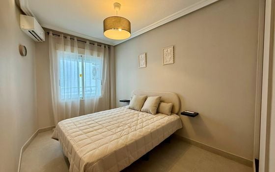 Appartement de 2 chambres à Torrevieja - AG152417 - Photo - Small - 6