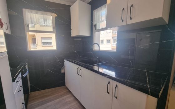 2 bedroom Apartment in Torrevieja - AG152469 - Photo - 5