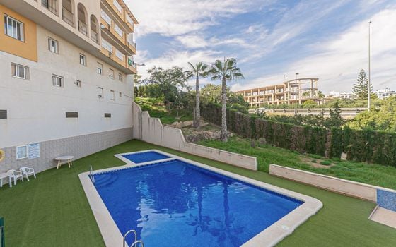2 bedroom Apartment in Orihuela Costa - AG152489 - Photo - 2
