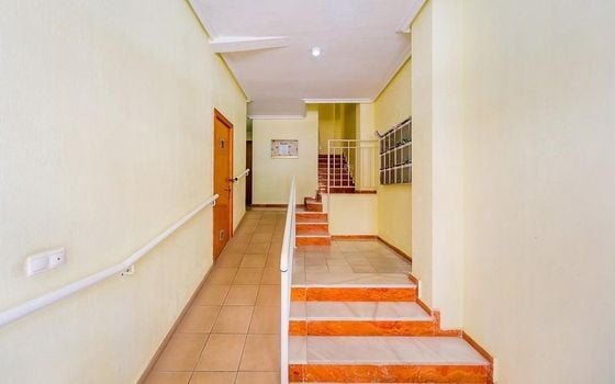 2 bedroom Apartment in Torrevieja - AG152510 - Photo - Small - 17