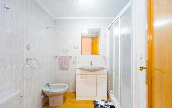 2 bedroom Apartment in Torrevieja - AG152510 - Photo - Small - 12
