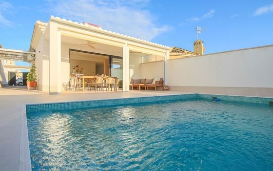 3 bedroom Villa in Torrevieja - AG152514 - Photo - 1