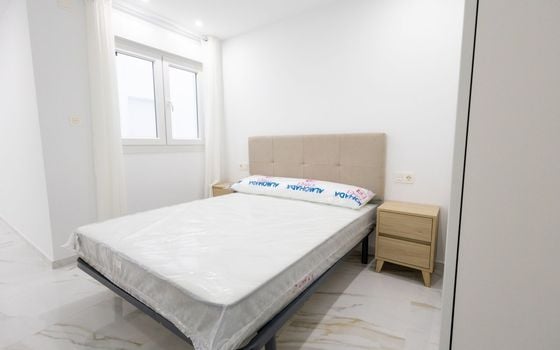 2 bedroom Apartment in Torrevieja - AG152525 - Photo - 5