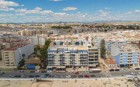 2 bedroom Apartment in Torrevieja - AG152594 - Photo - 1
