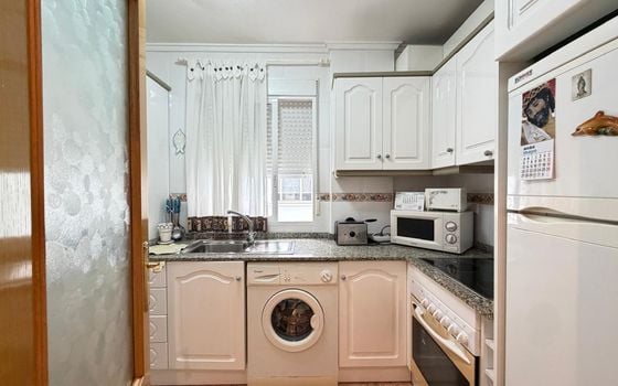 Appartement de 3 chambres à Torrevieja - AG152682 - Photo - Small - 6