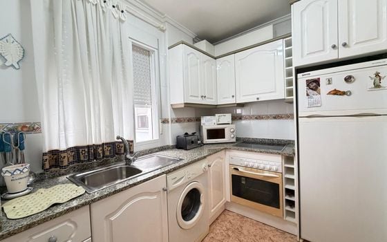 Appartement de 3 chambres à Torrevieja - AG152682 - Photo - Small - 8