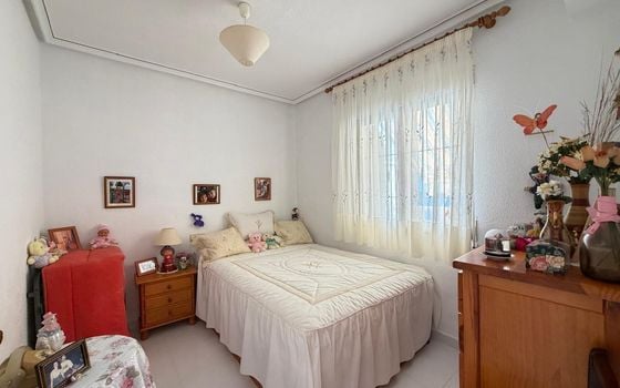 Bungalow de 2 chambres à Torrevieja - AG152686 - Photo - Small - 12