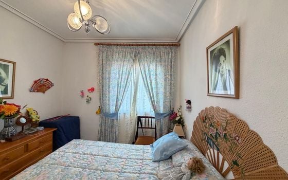 Bungalow de 2 chambres à Torrevieja - AG152686 - Photo - Small - 17