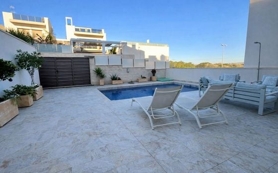 4 bedroom Villa in Villamartin - AG152702 - Photo - 5