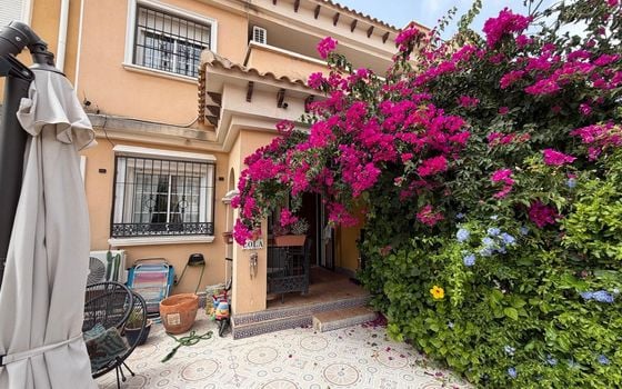 3 bedroom Townhouse in Torrevieja - AG152716 - Photo - 1