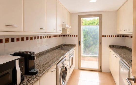 2 bedroom Apartment in Villajoyosa - AG152825 - Photo - 4