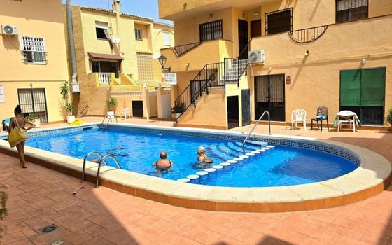 Duplex de 2 chambres à Torrevieja - AG152836 - Photo - 1