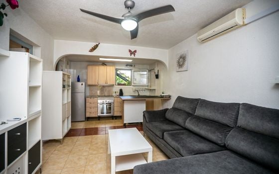 Bungalow de 1 chambre à Torrevieja - AG152843 - Photo - Small - 9