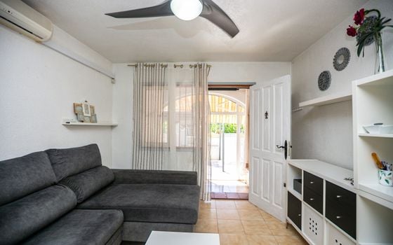 Bungalow de 1 chambre à Torrevieja - AG152843 - Photo - Small - 8