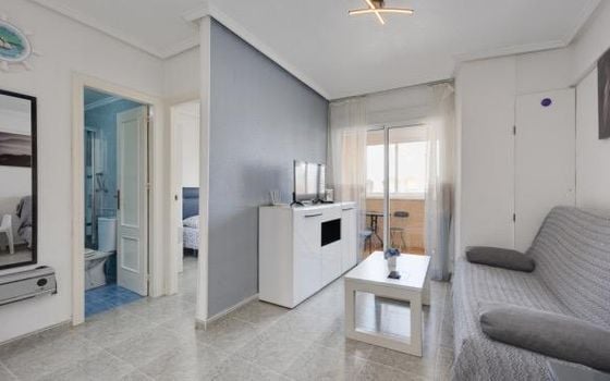 2 bedroom Apartment in Torrevieja - AG152852 - Photo - 2