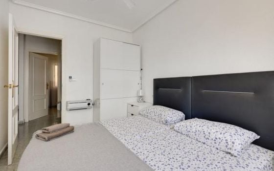 2 bedroom Apartment in Torrevieja - AG152852 - Photo - Small - 6