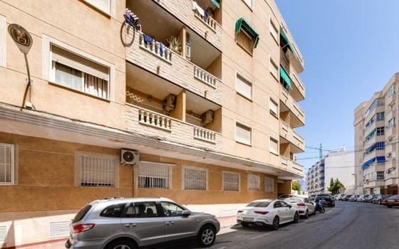 2 bedroom Apartment in Torrevieja - AG152852 - Photo - Small - 11