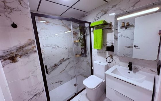 Appartement de 2 chambres à Torrevieja - AG152860 - Photo - Small - 14