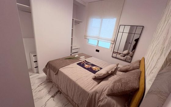 Appartement de 2 chambres à Torrevieja - AG152860 - Photo - Small - 8