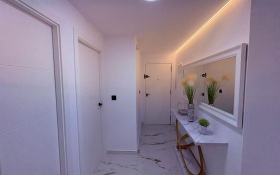 Appartement de 2 chambres à Torrevieja - AG152860 - Photo - Small - 17