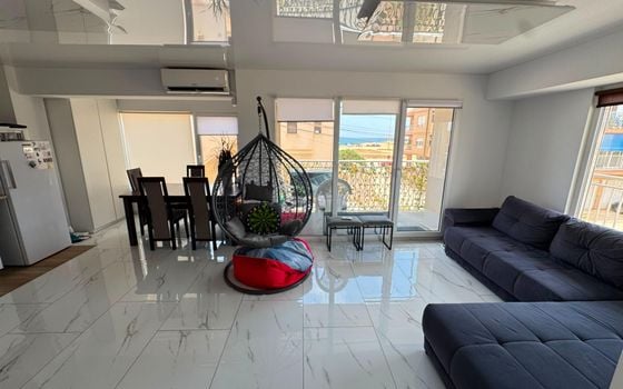 Appartement de 2 chambres à Torrevieja - AG152862 - Photo - 2