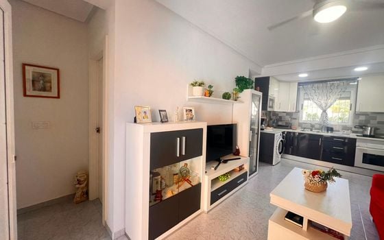 Bungalow de 2 chambres à Torrevieja - AG152864 - Photo - Small - 6