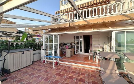 Townhouse de 3 chambres à Guardamar del Segura - AG152876 - Photo - 1