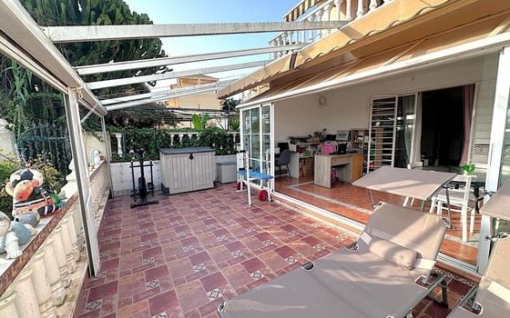 Townhouse de 3 chambres à Guardamar del Segura - AG152876 - Photo - 2