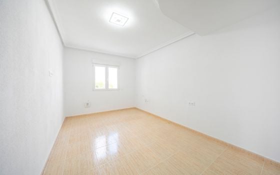 4 bedroom Villa in Orihuela Costa - CBB153017 - Photo - Small - 21