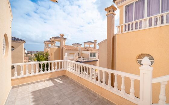 4 bedroom Villa in Orihuela Costa - CBB153017 - Photo - Small - 29