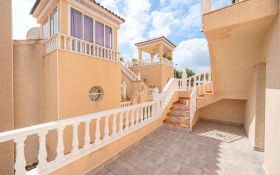 4 bedroom Villa in Orihuela Costa - CBB153017 - Photo - Small - 30
