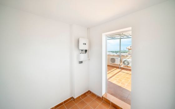 4 bedroom Villa in Orihuela Costa - CBB153017 - Photo - Small - 15