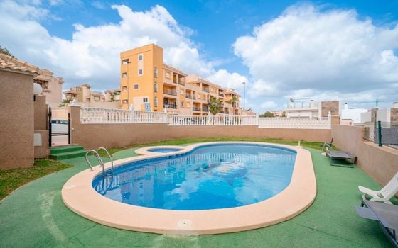 Villa de 4 chambres à Orihuela Costa - CBB153017 - Photo - 3