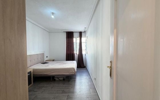2 bedroom Apartment in Torrevieja - AG153052 - Photo - Small - 10