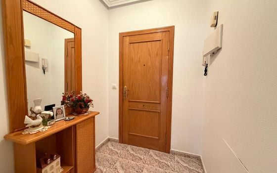 2 bedroom Apartment in Torrevieja - AG153215 - Photo - Small - 17