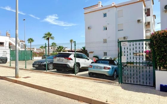 2 bedroom Apartment in Orihuela Costa - VH153302 - Photo - Small - 12