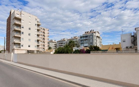  Plot in Torrevieja- CT153692 - Photo - 2