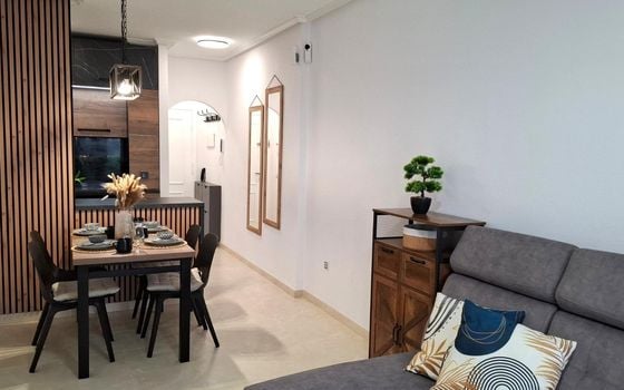 Appartement de 2 chambres à Torrevieja - AG153733 - Photo - Small - 6