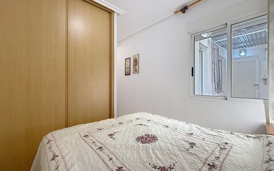 2 bedroom Apartment in Torrevieja - AG153744 - Photo - Small - 7