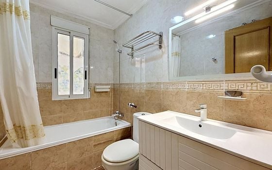 2 bedroom Apartment in Torrevieja - AG153744 - Photo - Small - 10