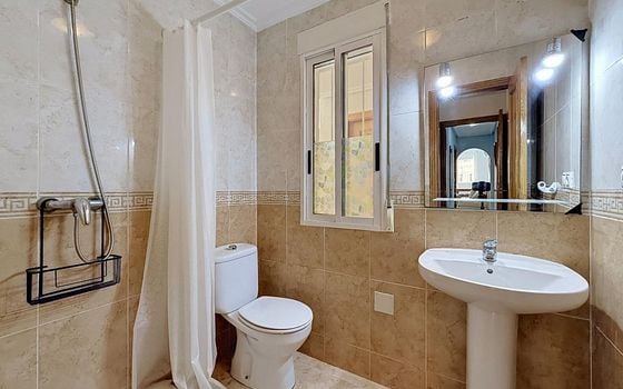 2 bedroom Apartment in Torrevieja - AG153744 - Photo - Small - 11