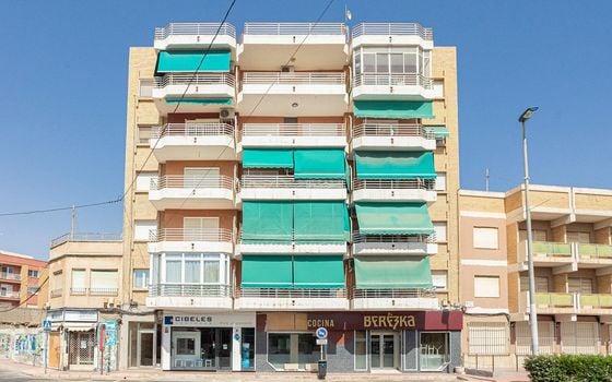 Appartement de 3 chambres à Torrevieja - GVS153866 - Photo - 1