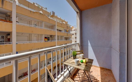 2 bedroom Apartment in Torrevieja - CYM154062 - Photo - Small - 19