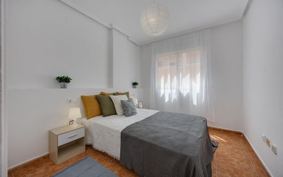 2 bedroom Apartment in Torrevieja - CYM154062 - Photo - Small - 8