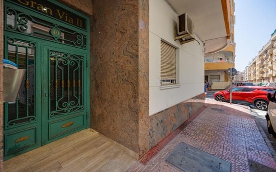 2 bedroom Apartment in Torrevieja - CYM154062 - Photo - Small - 22