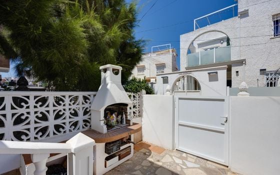 Villa de 2 chambres à Torrevieja - CYM154063 - Photo - 4