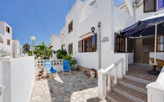 Villa de 2 chambres à Torrevieja - CYM154063 - Photo - 2